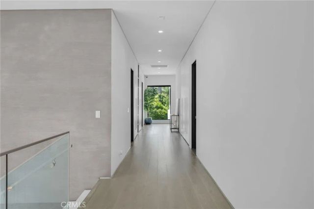 15231 Greenleaf Street, Sherman Oaks, CA 91403