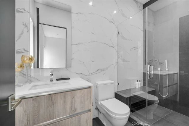 15231 Greenleaf Street, Sherman Oaks, CA 91403