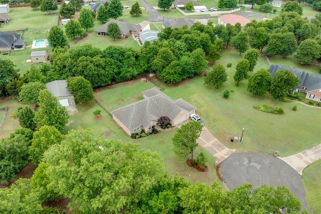 2445 County Road 1199, Blanchard, OK 73010