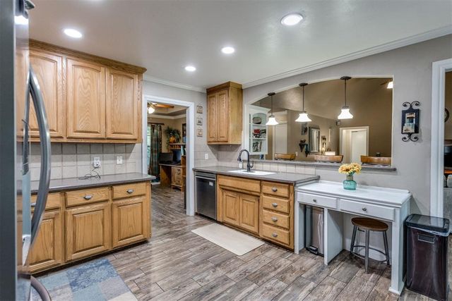 2445 County Road 1199, Blanchard, OK 73010