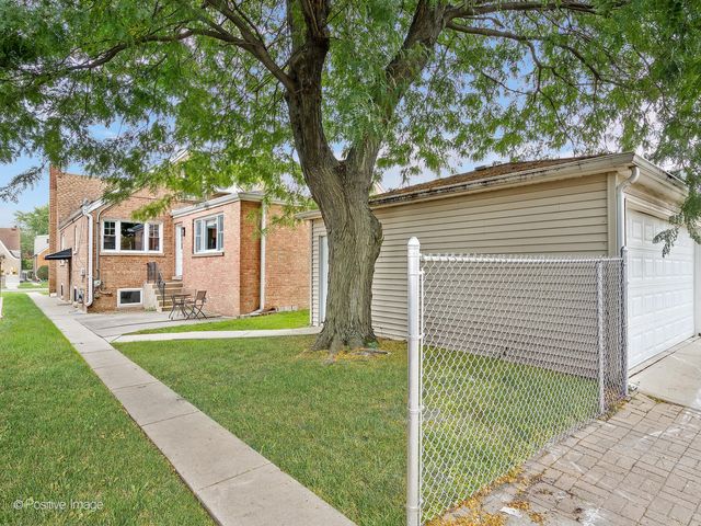 1722 N 75th Court, Elmwood Park, IL 60707