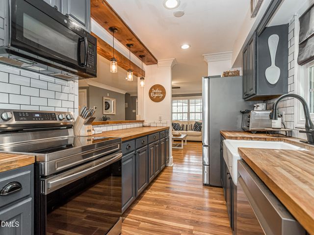 5668 Soft Wind Drive, Fuquay Varina, NC 27526