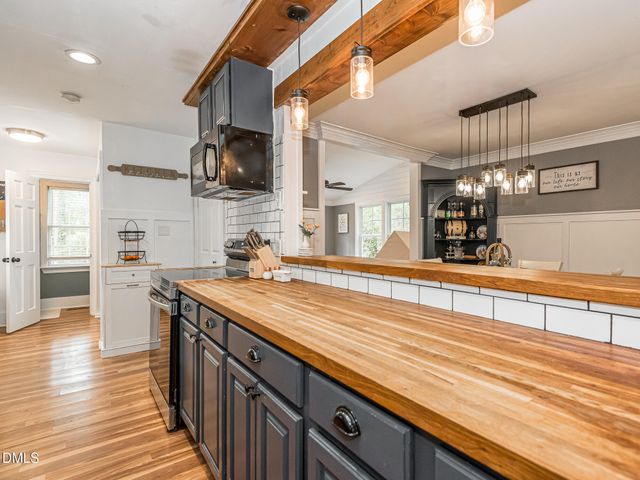 5668 Soft Wind Drive, Fuquay Varina, NC 27526