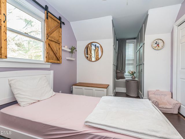 5668 Soft Wind Drive, Fuquay Varina, NC 27526