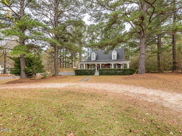 5668 Soft Wind Drive, Fuquay Varina, NC 27526