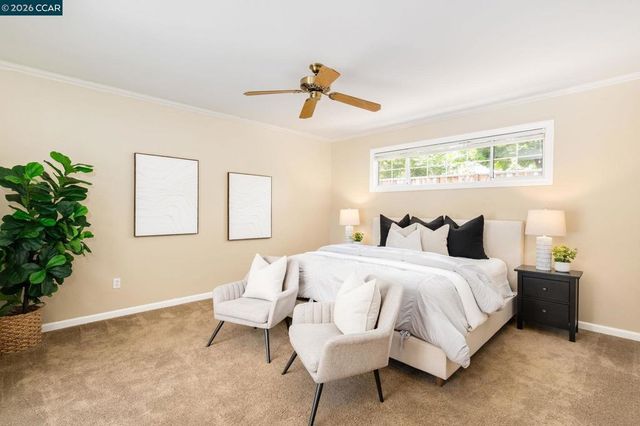 3074 Santa Maria Ct, Concord, CA 94518