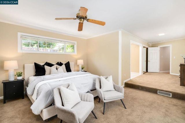 3074 Santa Maria Ct, Concord, CA 94518
