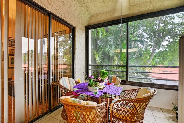 7535 LA PAZ Boulevard 201, Boca Raton, FL 33433