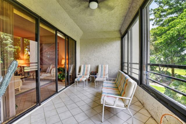 7535 LA PAZ Boulevard 201, Boca Raton, FL 33433
