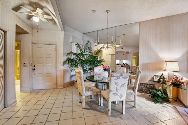 7535 LA PAZ Boulevard 201, Boca Raton, FL 33433