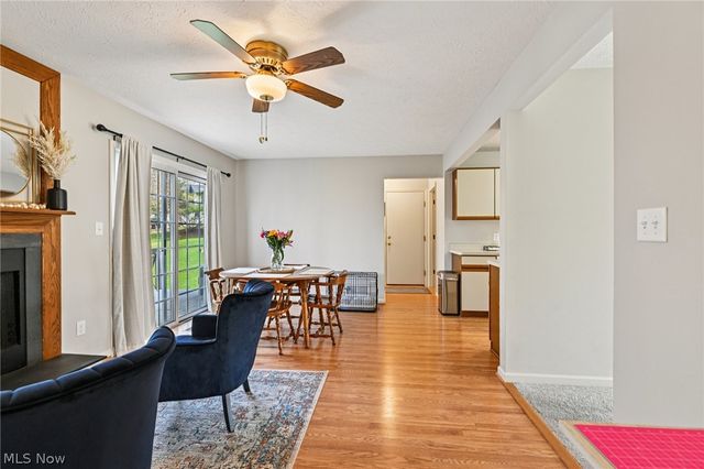 3432 Brookpoint Lane, Cuyahoga Falls, OH 44223