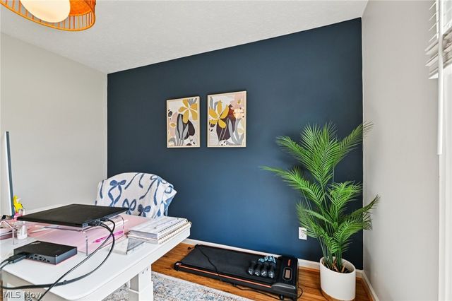 3432 Brookpoint Lane, Cuyahoga Falls, OH 44223