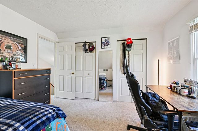 3432 Brookpoint Lane, Cuyahoga Falls, OH 44223