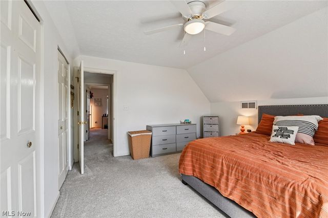 3432 Brookpoint Lane, Cuyahoga Falls, OH 44223