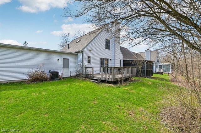 3432 Brookpoint Lane, Cuyahoga Falls, OH 44223