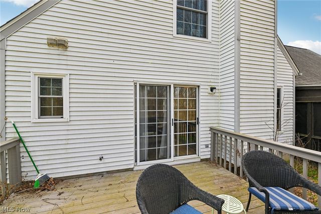 3432 Brookpoint Lane, Cuyahoga Falls, OH 44223