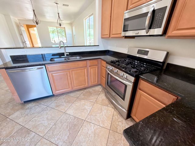 7521 S Mountain Star Drive, Tucson, AZ 85757