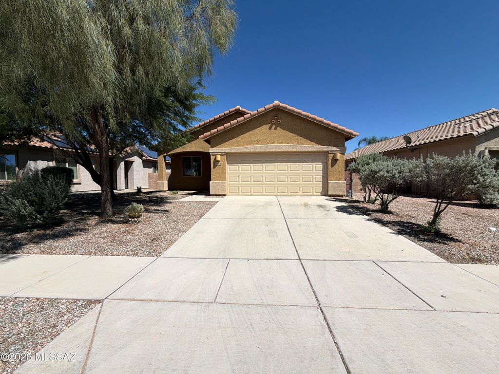 7521 S Mountain Star Drive, Tucson, AZ 85757