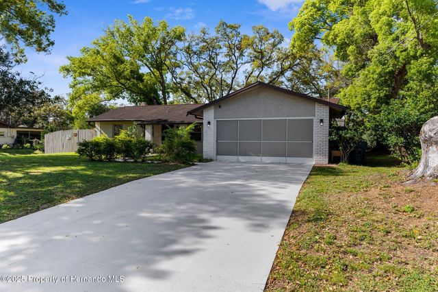 8364 Eldridge Road, Spring Hill, FL 34608