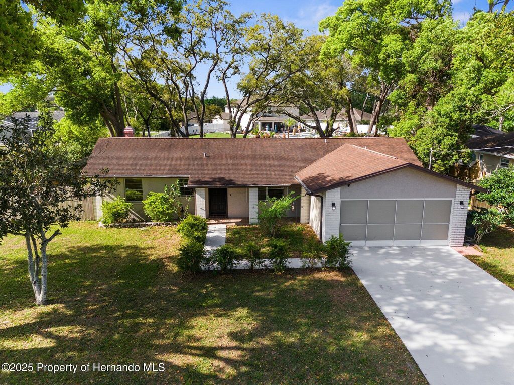 8364 Eldridge Road, Spring Hill, FL 34608