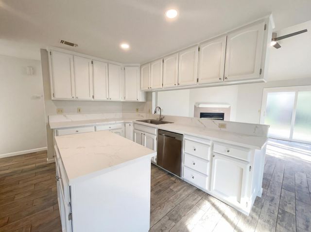 4744 Ponderay Ln, Sacramento, CA 95841