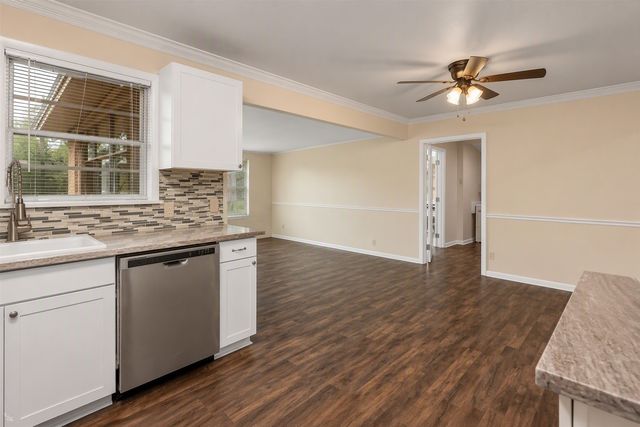 1826 Bonn Street, Bossier City, LA 71112