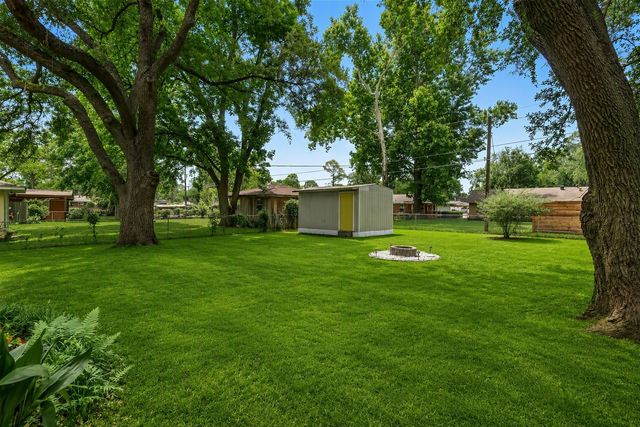 1826 Bonn Street, Bossier City, LA 71112