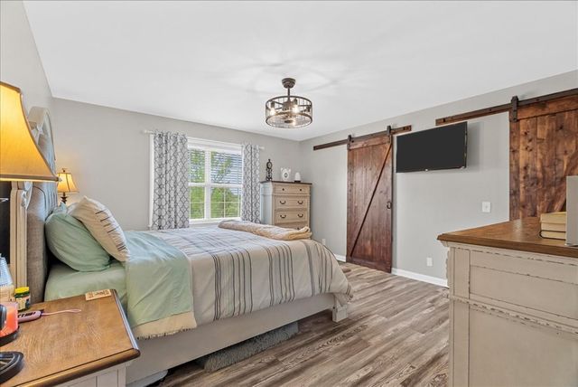 100 Arrowhead Drive, Chatsworth, GA 30705