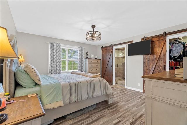 100 Arrowhead Drive, Chatsworth, GA 30705