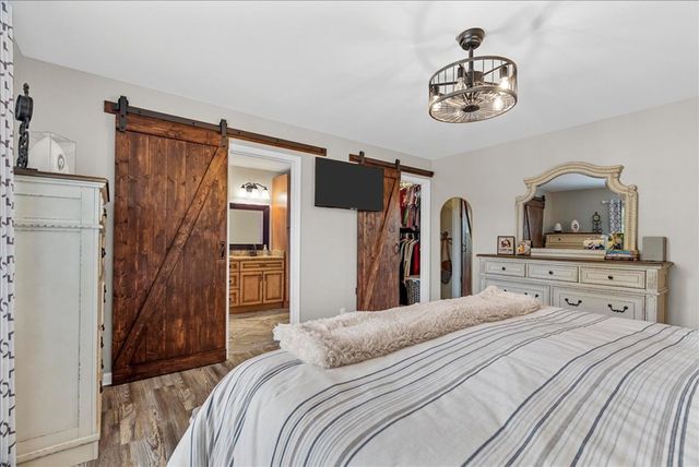 100 Arrowhead Drive, Chatsworth, GA 30705