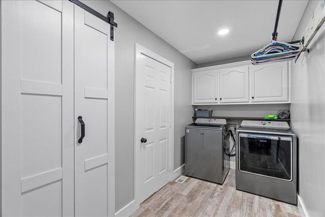 100 Arrowhead Drive, Chatsworth, GA 30705