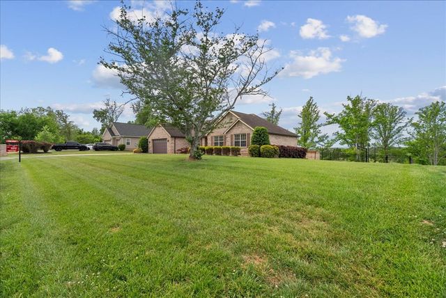 100 Arrowhead Drive, Chatsworth, GA 30705
