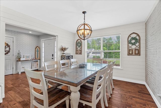 100 Arrowhead Drive, Chatsworth, GA 30705