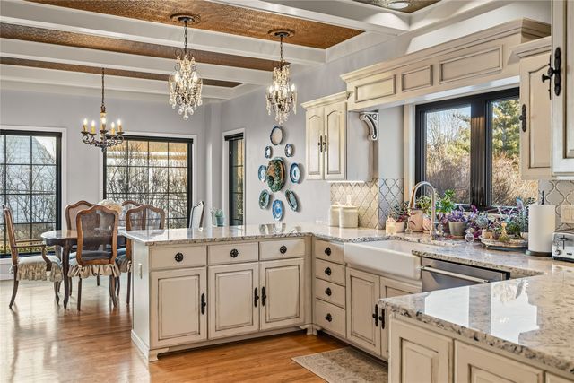 13953 Lake Shore Drive, Clive, IA 50325