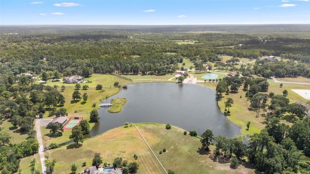 1702 Spring Branch Road, Montgomery, TX 77316