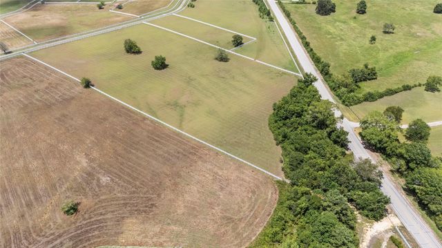 1702 Spring Branch Road, Montgomery, TX 77316