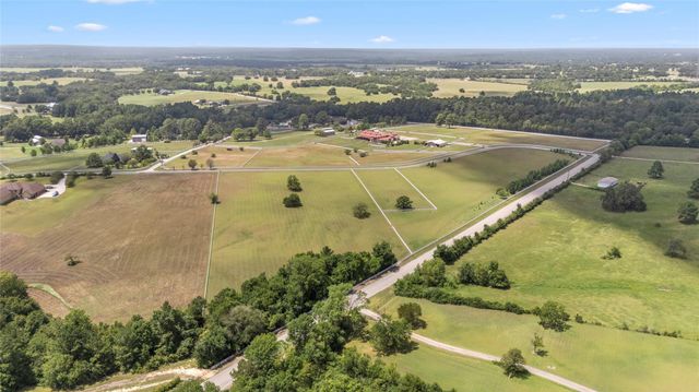 1702 Spring Branch Road, Montgomery, TX 77316