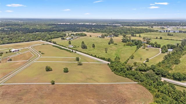 1702 Spring Branch Road, Montgomery, TX 77316