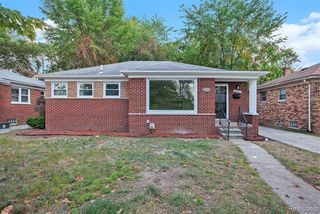 22150 Beverly Street, Oak Park, MI 48237