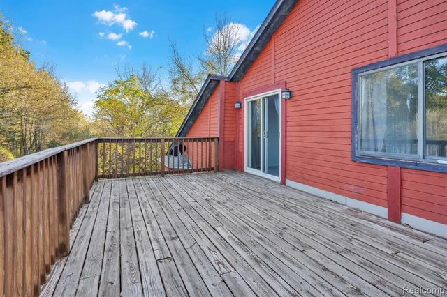 14269 Cole Road, Linden, MI 48451