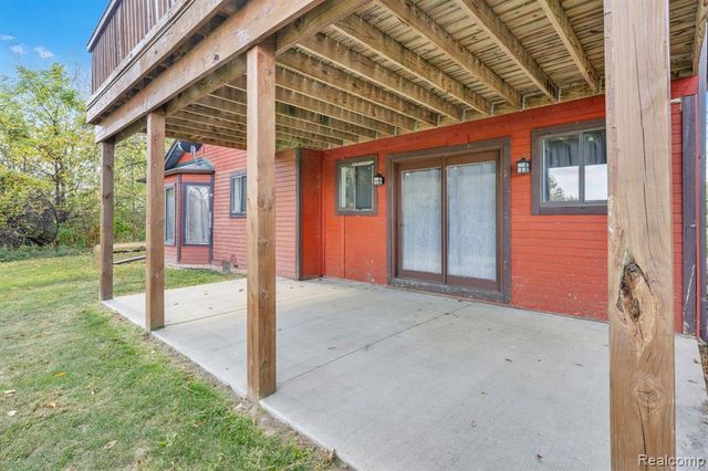 14269 Cole Road, Linden, MI 48451