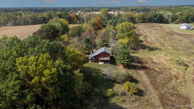 14269 Cole Road, Linden, MI 48451