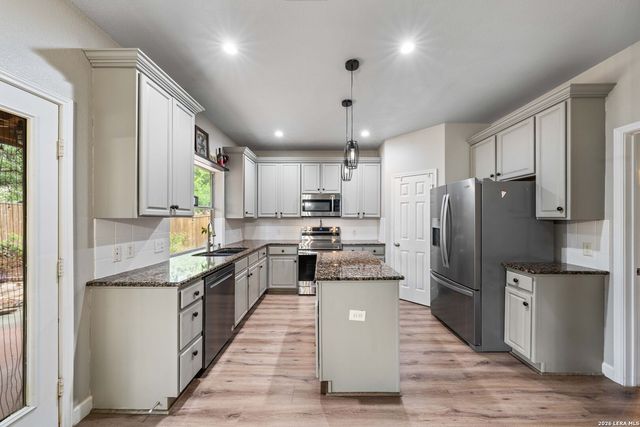 2620 COVE TRL, Schertz, TX 78154