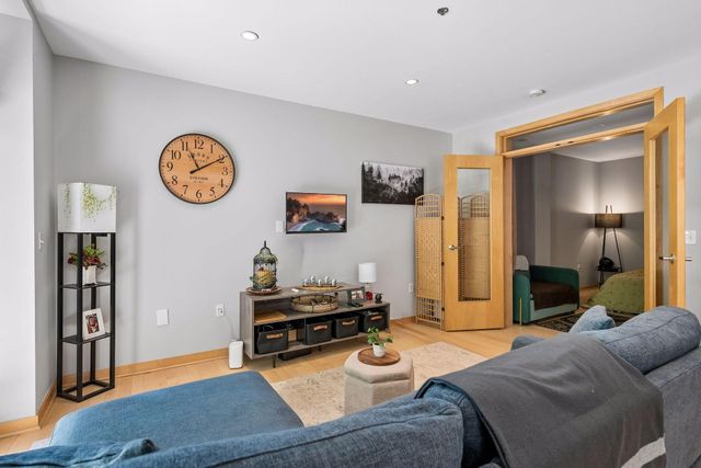 3104 W Lake Street 103, Minneapolis, MN 55416