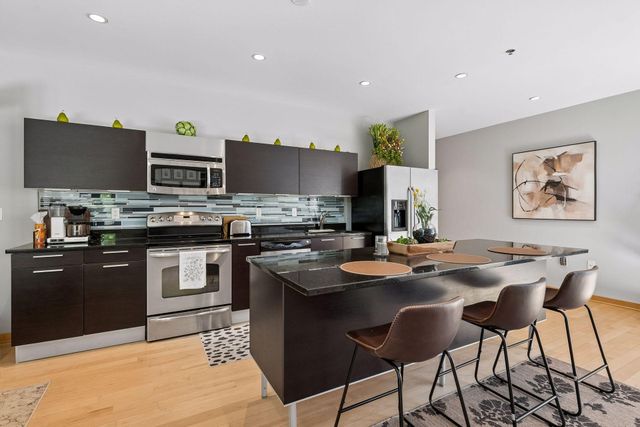 3104 W Lake Street 103, Minneapolis, MN 55416