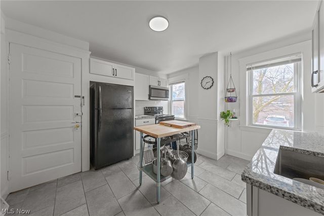 1356 W 58th Street, Cleveland, OH 44102