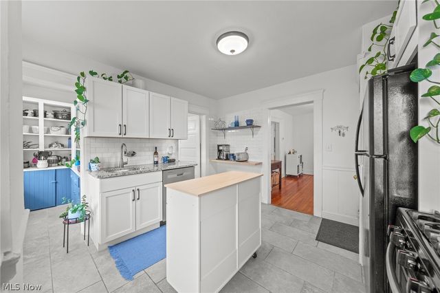 1356 W 58th Street, Cleveland, OH 44102