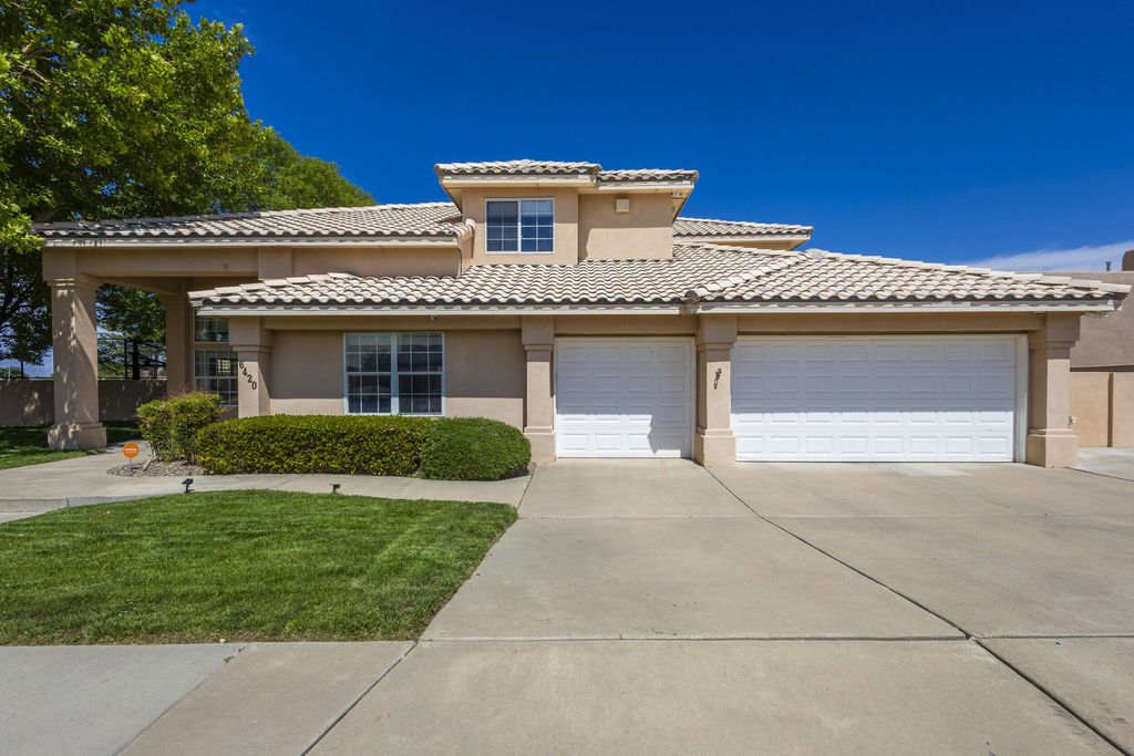 6420 POJOAQUE Road NW, Albuquerque, NM 87121