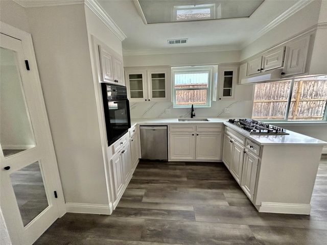 2511 Briarpark Drive, Houston, TX 77042