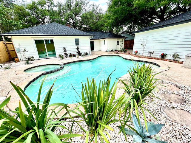 2511 Briarpark Drive, Houston, TX 77042